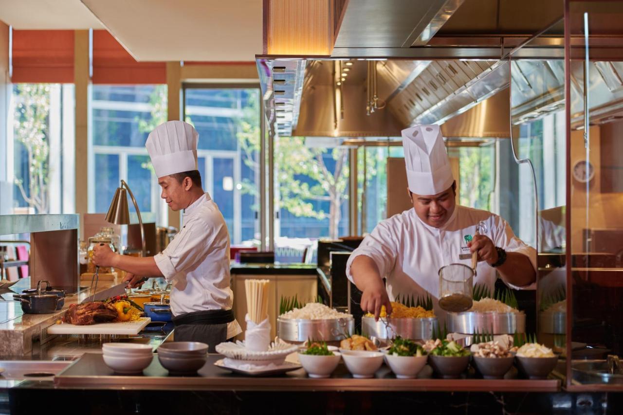 Pavilion Hotel Kuala Lumpur Managed By Banyan Tree Exterior foto A commercial kitchen
