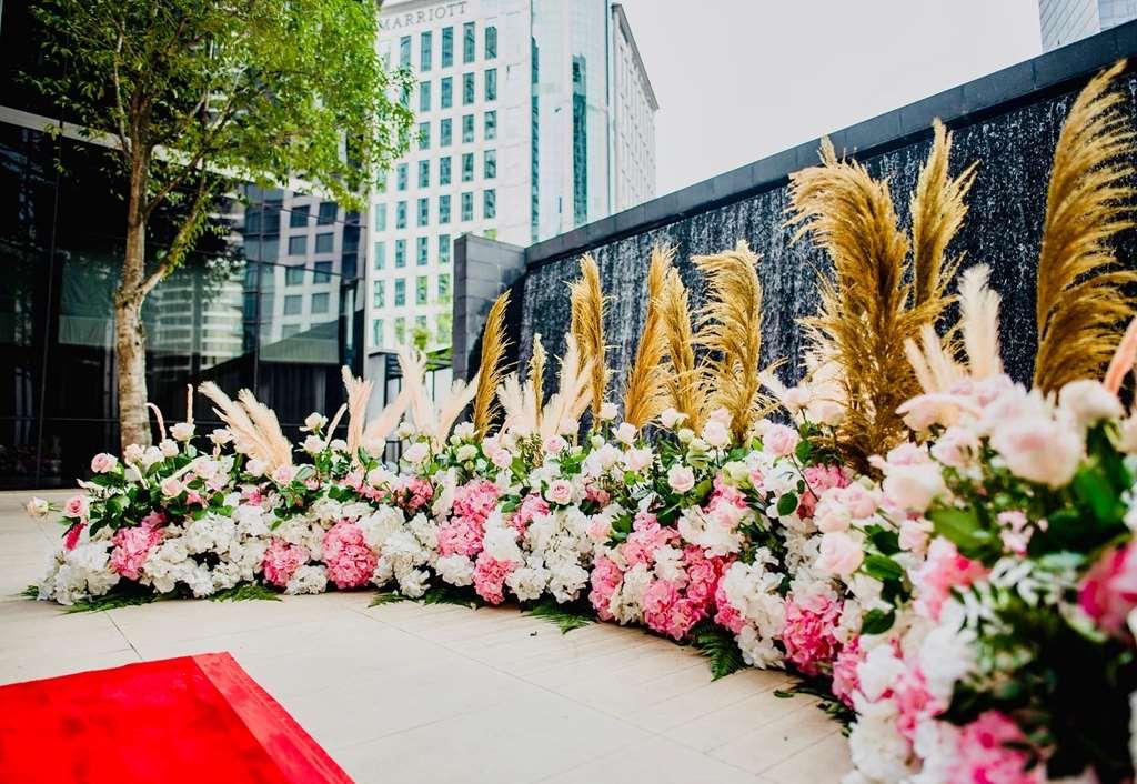 Pavilion Hotel Kuala Lumpur Managed By Banyan Tree Exterior foto The 2019 Asian Games Village