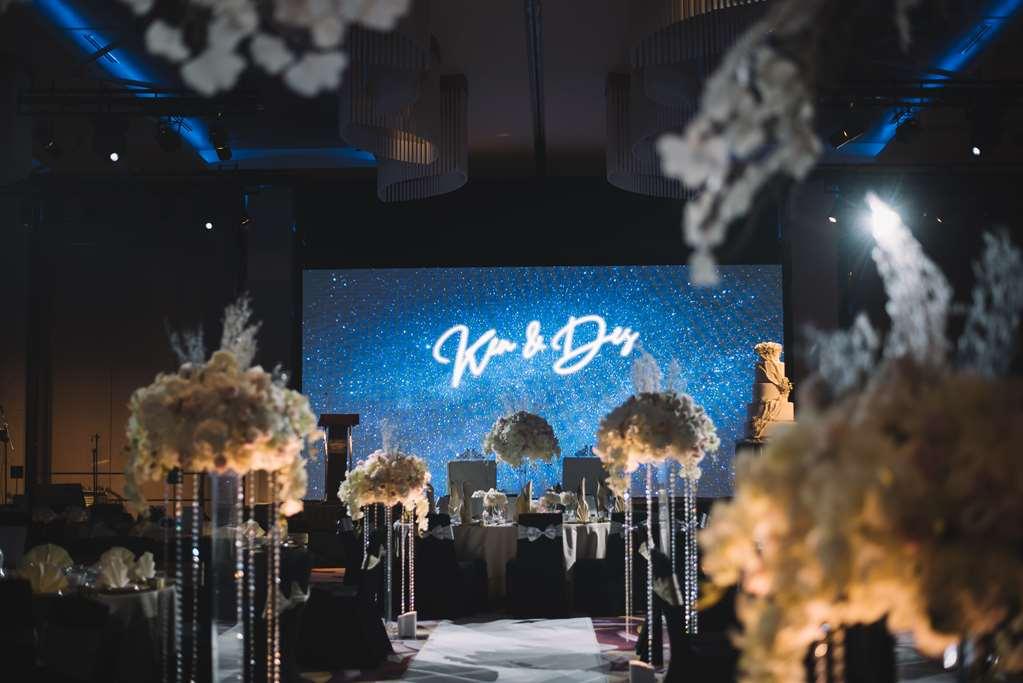 Pavilion Hotel Kuala Lumpur Managed By Banyan Tree Exterior foto The stage of the 2019 edition