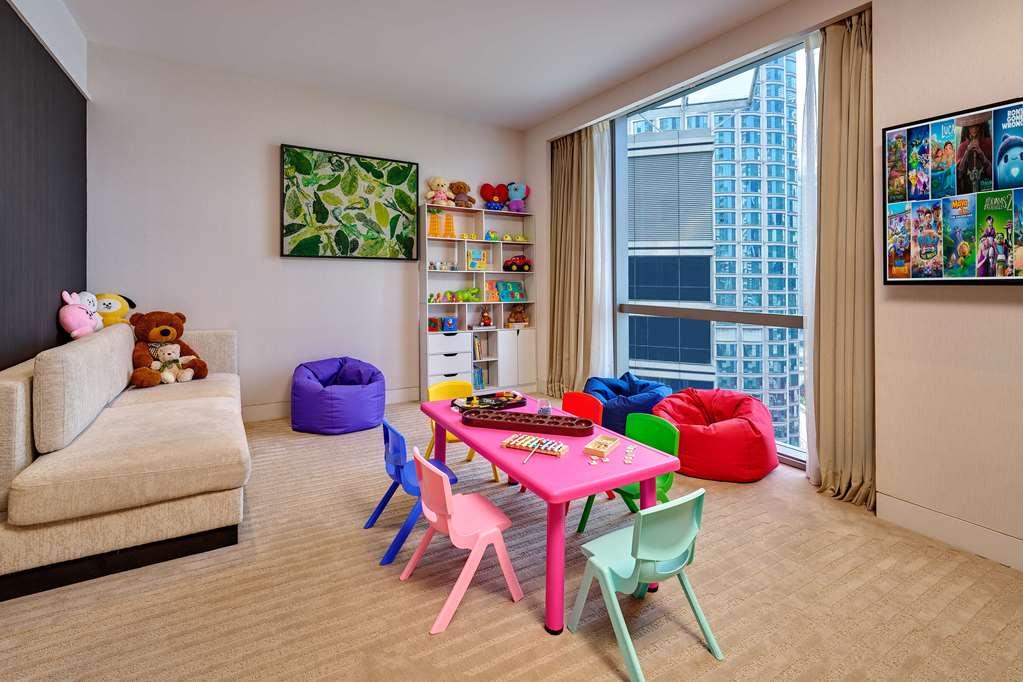 Pavilion Hotel Kuala Lumpur Managed By Banyan Tree Exterior foto Childcare centre